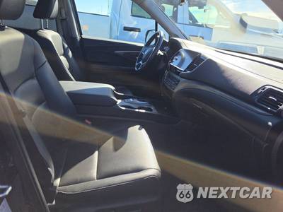 2025 Honda Ridgeline RTL Crew Cab Medium Bed - zdjęcie 8 z 26 - miniatura