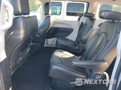 2023 Chrysler Pacifica Touring L 121.6" WB - zdjęcie 13 z 32 - miniatura