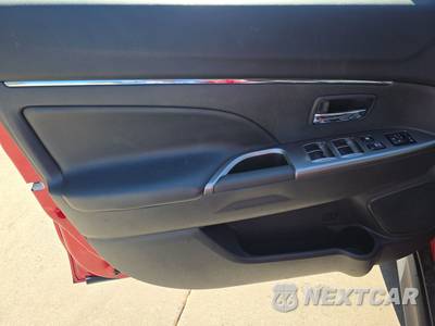 2025 Mitsubishi Outlander Sport 2.0 S - zdjęcie 9 z 24 - miniatura