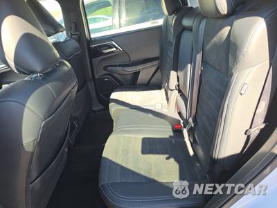 2025 Mitsubishi Outlander Trail Edition - zdjęcie 13 z 29 - miniatura