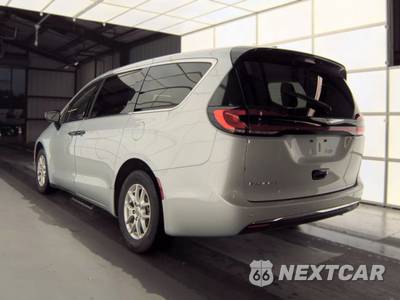 2024 Chrysler Pacifica Touring L 121.6" WB - zdjęcie 6 z 34 - miniatura