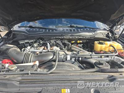 2018 Ford Super Duty F-350 Platinum Crew Cab Long Bed DRW - zdjęcie 15 z 24 - miniatura