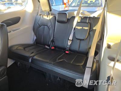 2024 Chrysler Pacifica Touring L 121.6" WB - zdjęcie 14 z 29 - miniatura