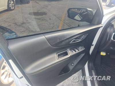 2018 Chevrolet Equinox Premier 2LZ - zdjęcie 9 z 28 - miniatura