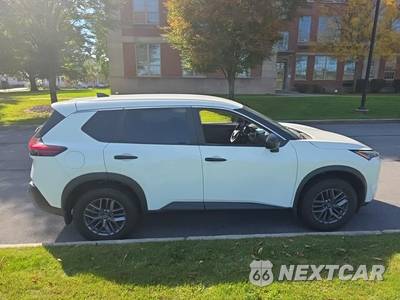 2023 Nissan Rogue S - zdjęcie 4 z 22 - miniatura