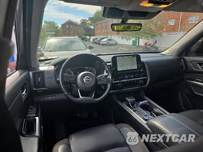 2024 Nissan Pathfinder SL - zdjęcie 7 z 35 - miniatura