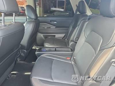 2024 Nissan Pathfinder SL - zdjęcie 5 z 35 - miniatura