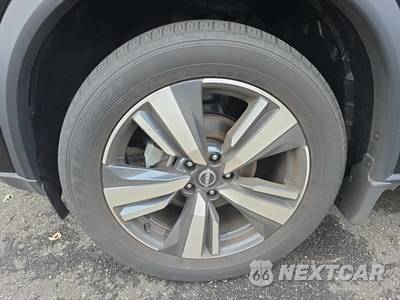 2023 Nissan Rogue Platinum - zdjęcie 7 z 39 - miniatura