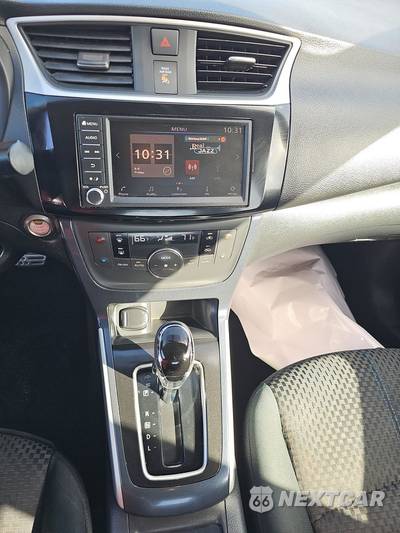 2019 Nissan Sentra SR - zdjęcie 11 z 19 - miniatura