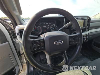 2025 Ford Super Duty F-250 XLT Crew Cab Long Bed - zdjęcie 10 z 24 - miniatura