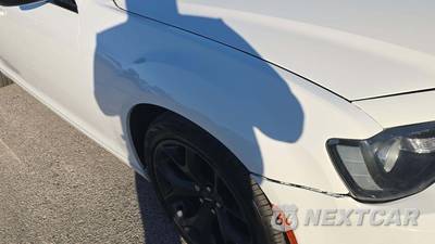 2020 Chrysler 300 Touring - zdjęcie 22 z 24 - miniatura