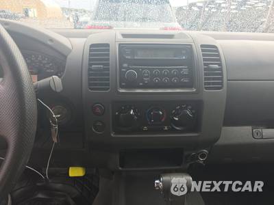 2007 Nissan Frontier XE Extended Cab Medium Bed - zdjęcie 11 z 32 - miniatura