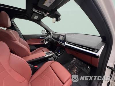 2026 BMW X1 xDrive28i - zdjęcie 14 z 40 - miniatura