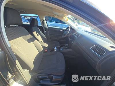 2014 Volkswagen Jetta S Sedan - zdjęcie 8 z 31 - miniatura
