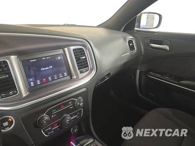 2021 Dodge Charger SXT - zdjęcie 11 z 17 - miniatura