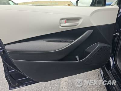 2026 Toyota Corolla LE Sedan - zdjęcie 9 z 31 - miniatura