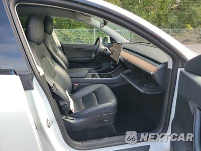 2020 Tesla Model Y Long Range - zdjęcie 8 z 28 - miniatura