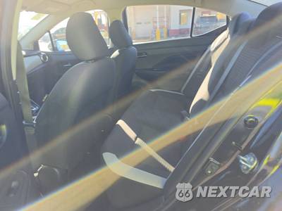 2021 Nissan Versa SV - zdjęcie 13 z 34 - miniatura