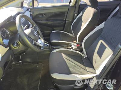 2021 Nissan Versa SV - zdjęcie 7 z 34 - miniatura
