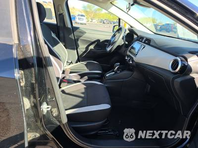 2021 Nissan Versa SV - zdjęcie 8 z 34 - miniatura
