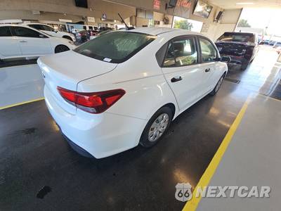 2018 Kia Rio LX Sedan - zdjęcie 4 z 26 - miniatura