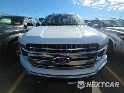 2018 Ford F-150 XLT Crew Cab Short Bed - zdjęcie 2 z 37 - miniatura