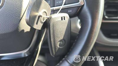2021 Toyota Highlander LE - zdjęcie 18 z 26 - miniatura