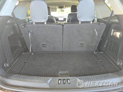 2021 Ford Explorer XLT - zdjęcie 17 z 30 - miniatura