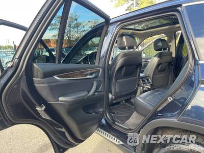 2015 BMW X5 Sports Activity Vehicle xDrive35i XLINE - zdjęcie 13 z 43 - miniatura