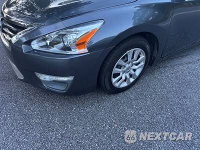 2013 Nissan Altima 2.5 Sedan - zdjęcie 2 z 16 - miniatura