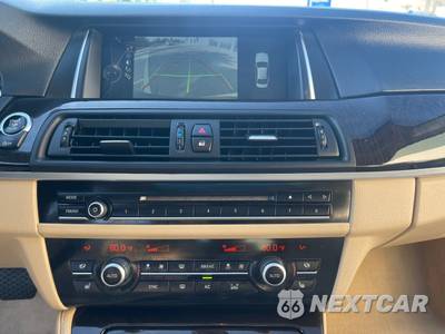 2014 BMW 5 Series Sedan 528i xDrive - zdjęcie 30 z 38 - miniatura