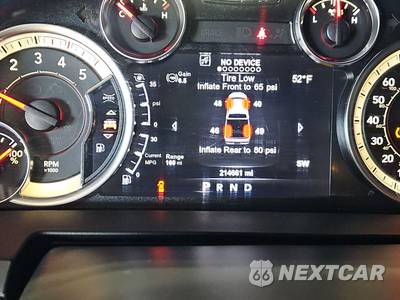 2017 Ram 2500 Laramie Crew Cab Medium Bed - zdjęcie 12 z 25 - miniatura