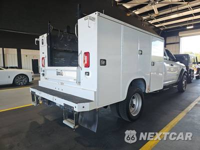 2020 Ram 4500 Cab Chassis Tradesman Crew Cab DRW - zdjęcie 4 z 25 - miniatura