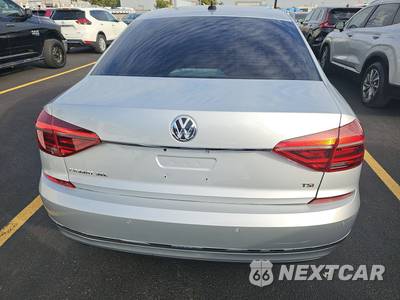 2017 Volkswagen Passat 1.8T SEL Premium - zdjęcie 5 z 27 - miniatura