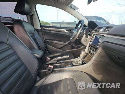 2017 Volkswagen Passat 1.8T SEL Premium - zdjęcie 8 z 27 - miniatura
