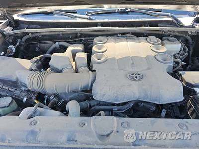 2016 Toyota 4Runner SR5 - zdjęcie 16 z 36 - miniatura