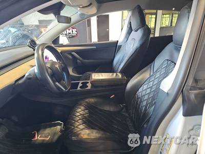 2024 Tesla Model Y Long Range - zdjęcie 7 z 17 - miniatura