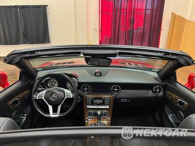 2016 Mercedes-Benz SLK 350 - zdjęcie 19 z 50 - miniatura