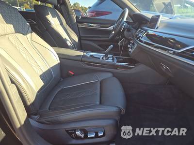 2021 BMW 7 Series Sedan 750i xDrive M SPORT LINE - zdjęcie 8 z 19 - miniatura