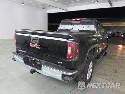 2017 GMC Sierra 1500 SLT Crew Cab Short Bed 4SA - zdjęcie 4 z 25 - miniatura