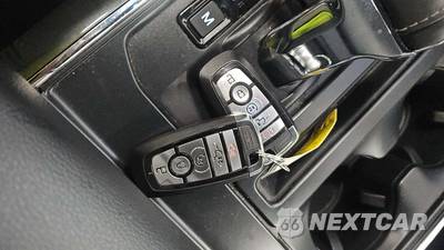 2023 Ford F-150 XLT Crew Cab Short Bed - zdjęcie 17 z 30 - miniatura