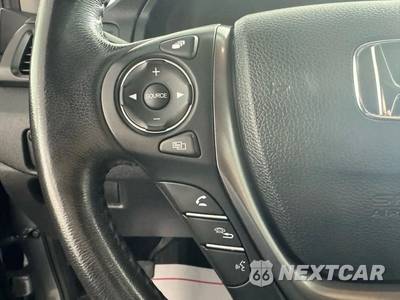 2019 Honda Ridgeline RTL-T Crew Cab Medium Bed - zdjęcie 15 z 46 - miniatura