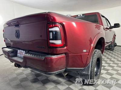 2021 Ram 3500 Limited Crew Cab Long Bed DRW - zdjęcie 27 z 47 - miniatura