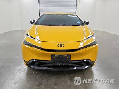 2026 Toyota Prius Nightshade Edition - zdjęcie 6 z 15 - miniatura