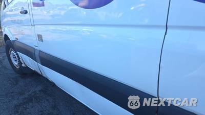2011 Mercedes-Benz Sprinter 2500 Cargo Van High Roof 170.3" WB - zdjęcie 25 z 33 - miniatura