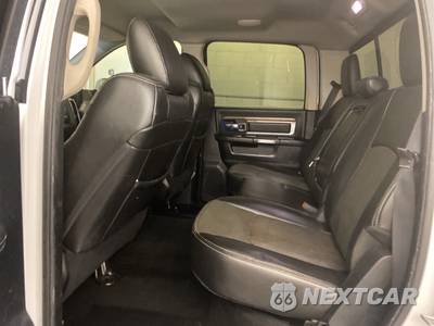 2014 Ram 3500 Laramie Crew Cab Long Bed - zdjęcie 33 z 47 - miniatura