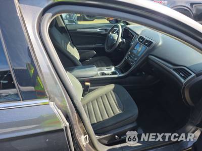 2019 Ford Fusion SE - zdjęcie 8 z 28 - miniatura