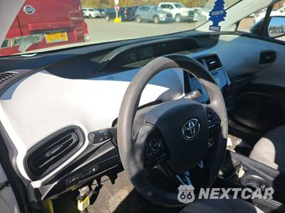 2019 Toyota Prius L Eco - zdjęcie 11 z 32 - miniatura