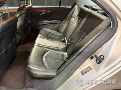 2006 Mercedes-Benz E 350 Sedan - zdjęcie 20 z 39 - miniatura