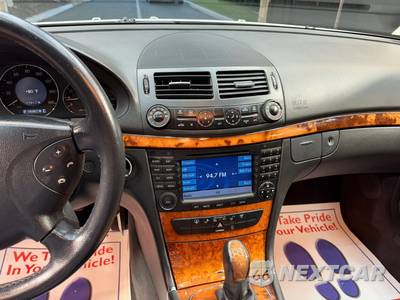 2006 Mercedes-Benz E 350 Sedan - zdjęcie 13 z 39 - miniatura